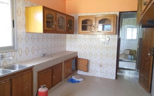 A Louer, 4 chbs  Ext Sud Ref : 23916